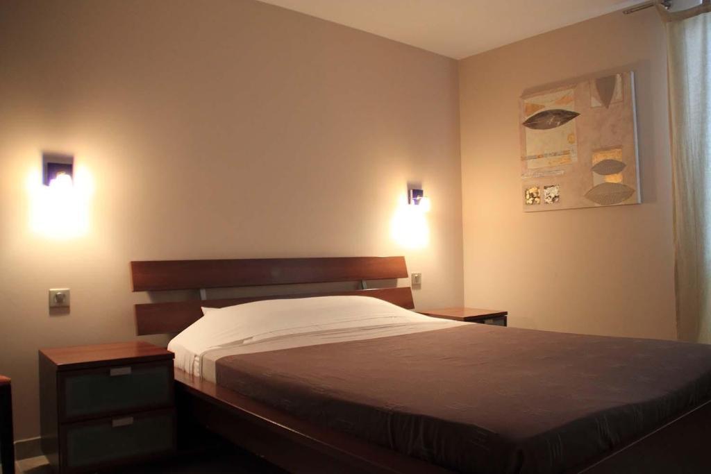 Auberge De Bonpas Logis De France Hotel Avignon Szoba fotó